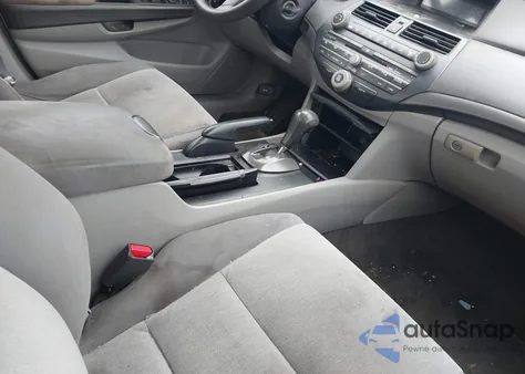 2008 Honda Accord 2.4 Lx из США, поврежденный, VIN 1HGCP26328A155646